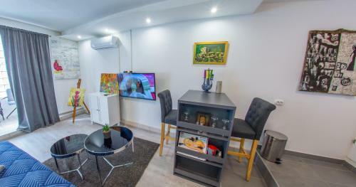 Studio Apartment Gallery