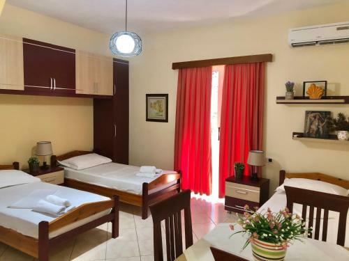 Melina Apartments