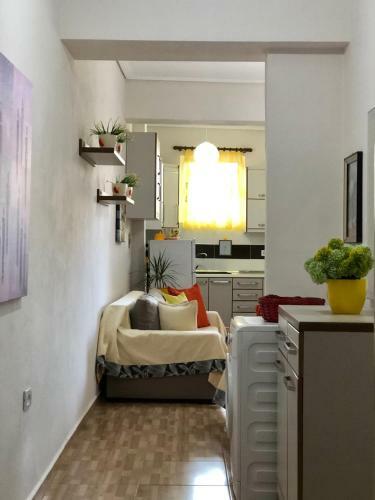 Melina Apartments