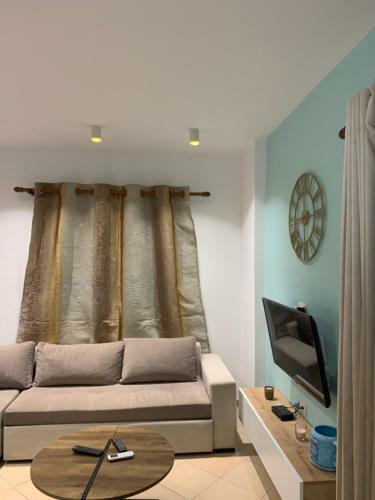 Alket Apartment
