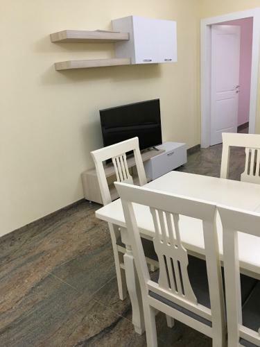 Kledi Hotel & Apartments