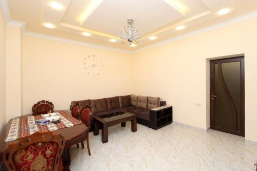 Apartamento Komitas Tigranyan 13 Shukayi Mot