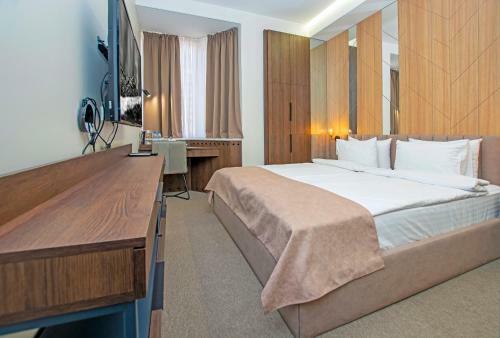 Cartez Hotel