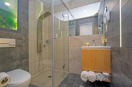 Cartez Hotel