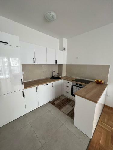 Apartman Lelia