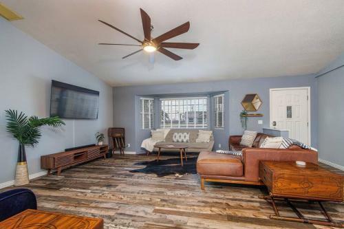 Apartamento Home Away From Home! Stylish, Pool, Games, Firepit