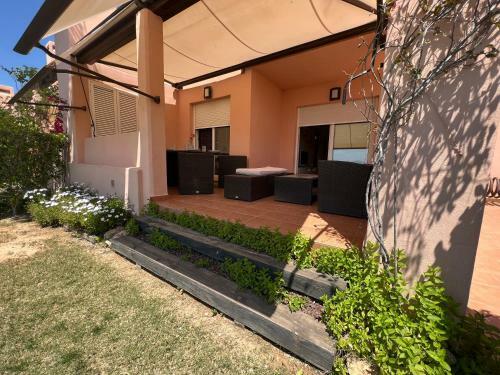 Apartamento La Isla Planta Baja 80 G