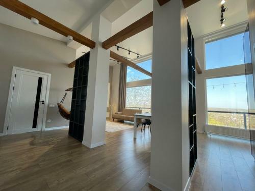 Exclusive Villa Hi Tech Style Premium
