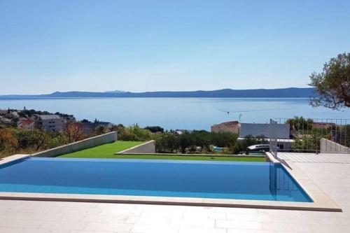 Villa Katarina - Infinity Pool With Amazing View