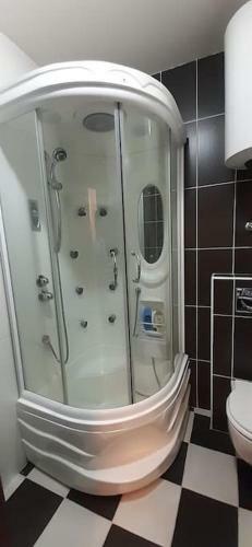 Apartman27, ?abljak