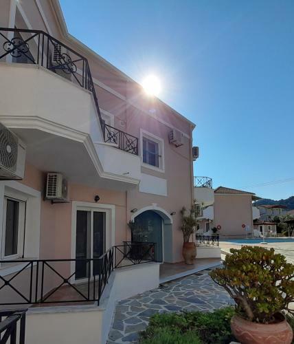 Sunyard Apartments & Studios