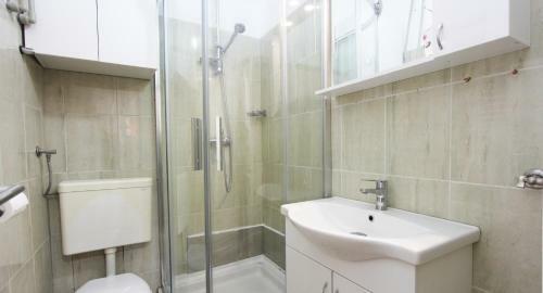 Studio Apartment On Donji Put, Kotor