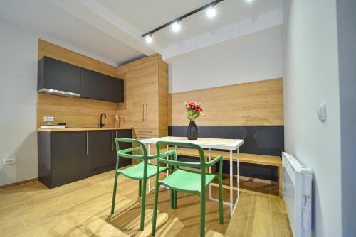Beli Bor Apartmani Zlatibor