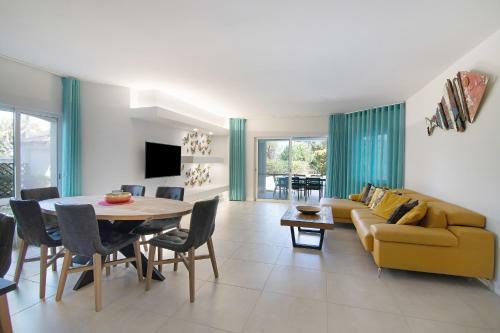 Apartamento Encosta Do Lago - With Private Pool