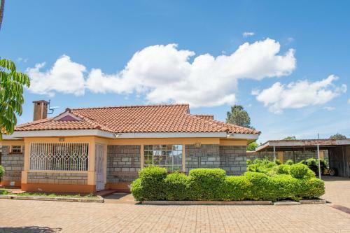 Villa 2br Own Compound Elgonview