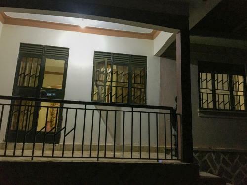 Kasirye's Homestay
