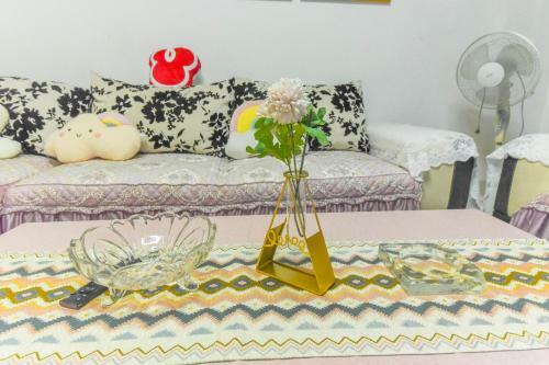 Locals Apartment Place 14