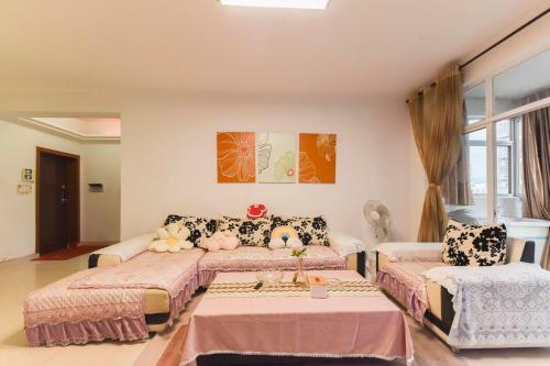 Locals Apartment Place 14