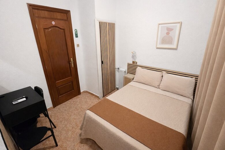 Hostal Prada