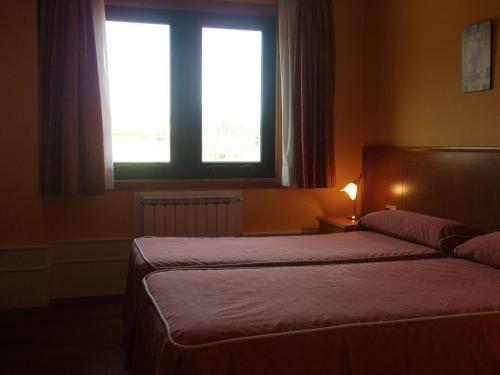 Hostal Val De Serantes
