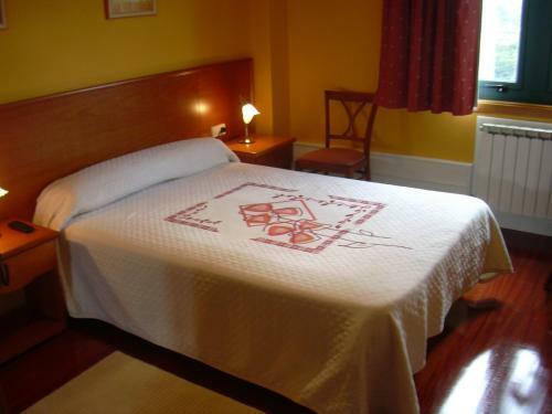 Hostal Val De Serantes