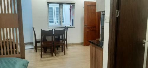 Oyo 1161 Puchin Hotel And Apartment