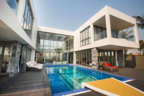 Resort Villa Beach Danang