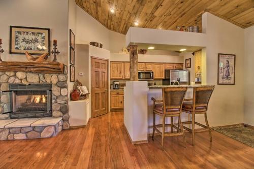 Cozy Show Low Cabin With Fire Pit Golf And Hike!
