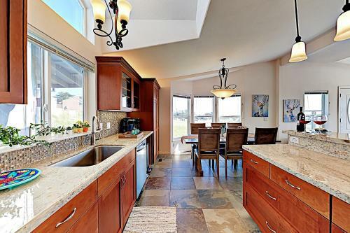 Bodega Bay Oasis