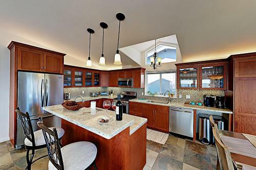 Bodega Bay Oasis