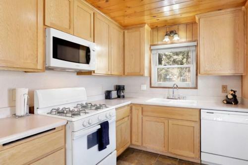 The Cabin #2114 By Big Bear Vacations