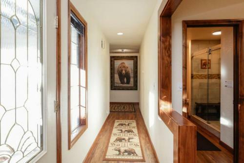 Big Bear Frontier #1943 By Big Bear Vacations