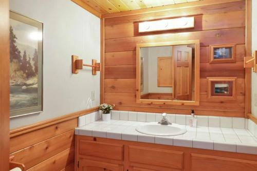 Casa Bonita #2034 By Big Bear Vacations