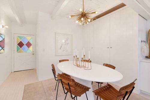 Mid-century Modern Chalet #1927 By Big Bear Vacations