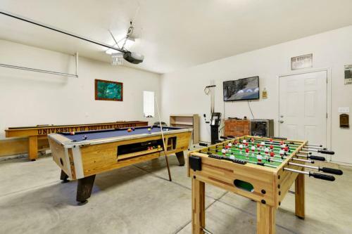Mockingbird Getaway #2091 By Big Bear Vacations