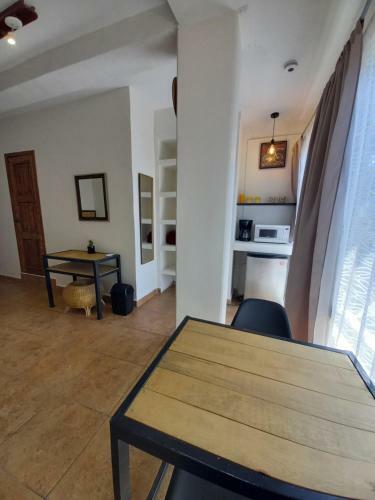 Apartamento Bermejo Suites