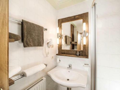 Alluring Apartment In F�genberg With Sauna