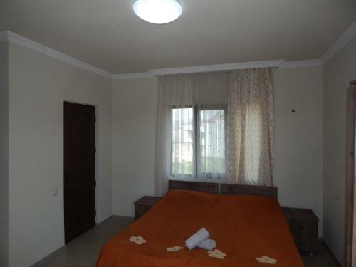 Hostal Private House Bada
