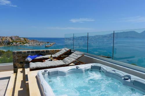 Indigo Luxury Apartment