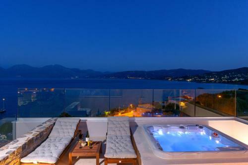 Indigo Luxury Apartment
