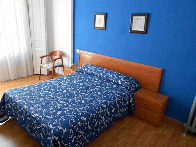 Hostal Valencia Madrid