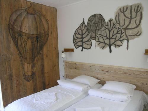 Hostal Eriksm�la Art Residence