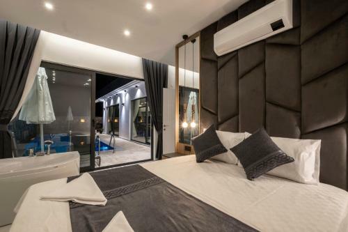 Villa Mystory
