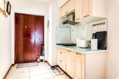 Locals Apartment House 45