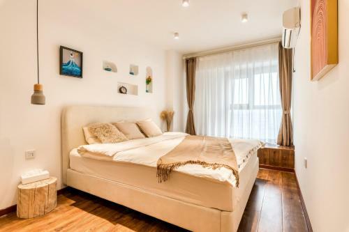 Locals Apartment House 45