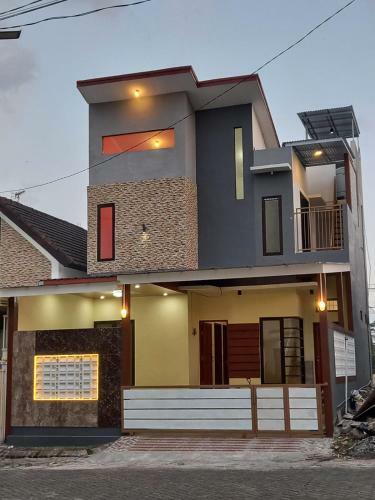 Ardmore A10 Homestay Malang