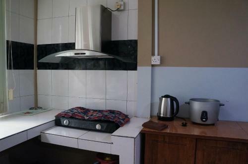 Hotel Oyo 90517 Kevno Homestay