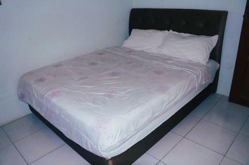Hotel Oyo 90517 Kevno Homestay