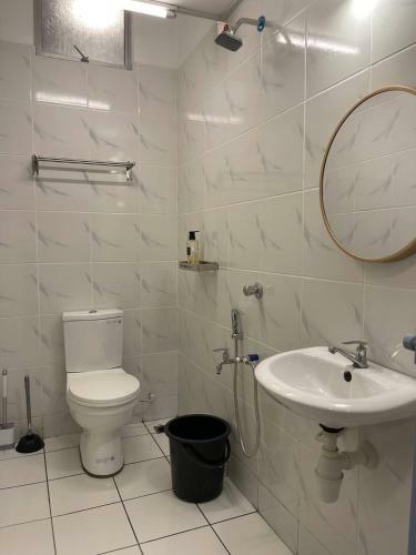 Dh Homestay Uno Apartment