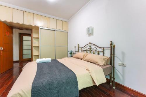 Locals Apartment Inn 22